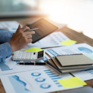 استخدام کارشناس تحلیل بازار