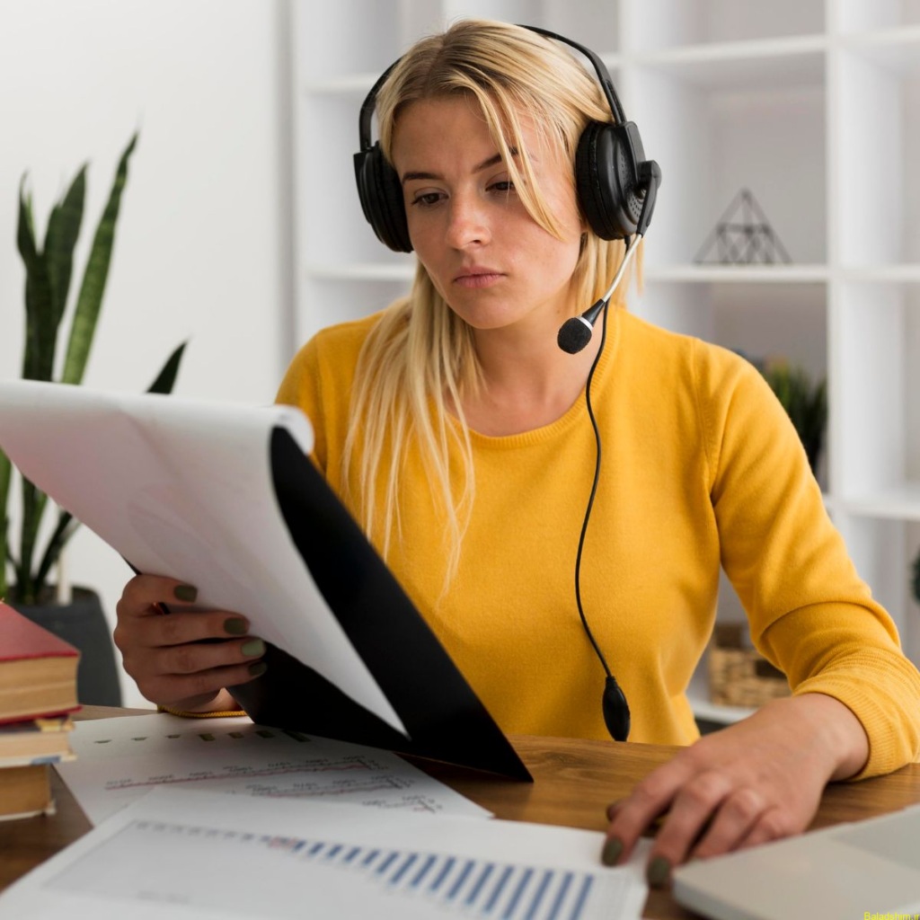 استخدام دستیار مترجم